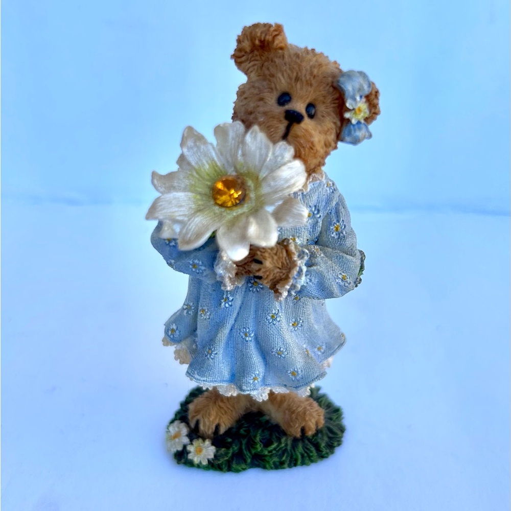 Boyds Bears Figurine with Light Blue Dress and White Daisy